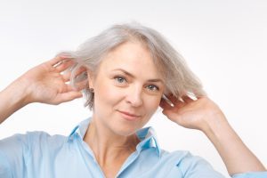 krótkie fryzury odmładzające