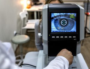 ciśnienia wewnątrz gałki ocznej